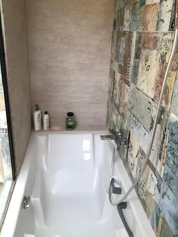 La Chapelle De Monet - Logis Jasmin Hébergement de vacances Bois-Jerome-Saint-Ouen